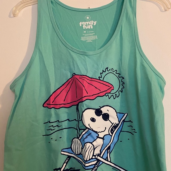 ⚫️ Snoopy Hello Sunshine tank top medium NEW - Picture 3 of 4